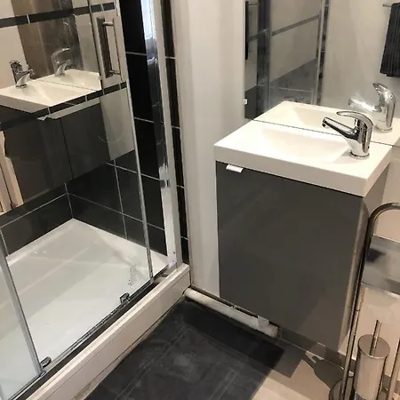 Апартаменты F2 Au Pied Du Metro, Ideal Pour Voyageurs & Armada Руан